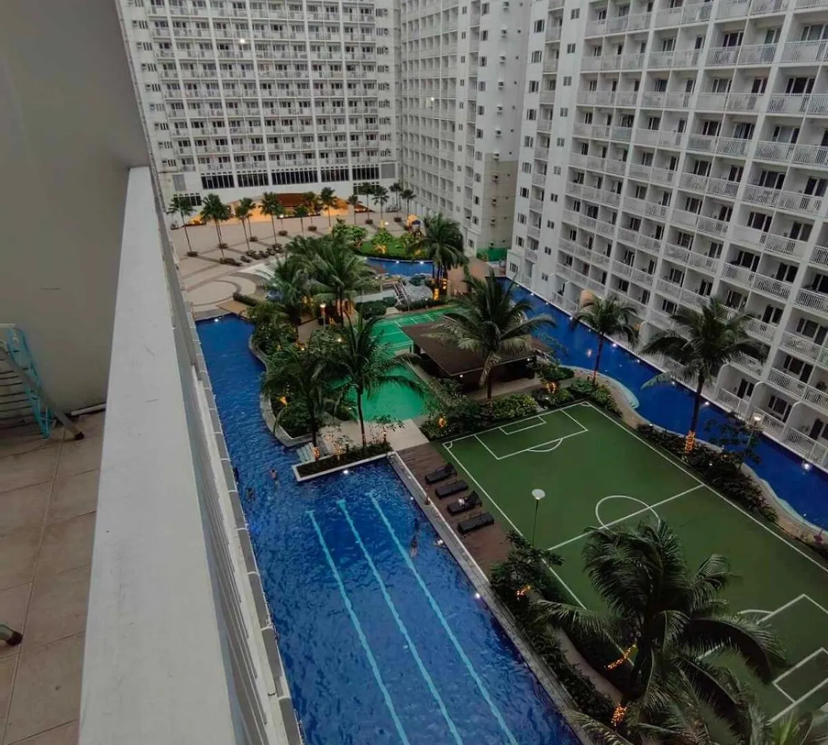 Mall Of Asia'S Staycation Manila Philippines